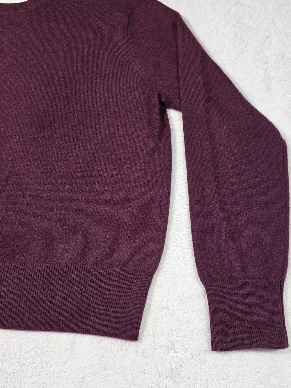 White + Warren Women's Crewneck Sweater - Wine 100% Cashmere.